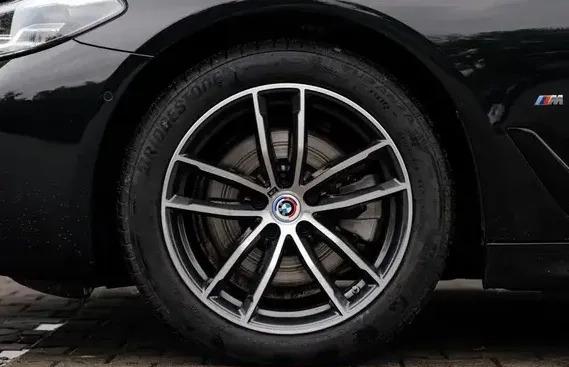 BMW Seria 5 cena 209900 przebieg: 23806, rok produkcji 2022 z Kańczuga małe 29